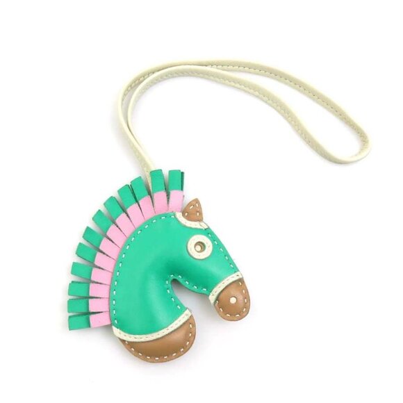 Hermes Charm Gigi Camaille